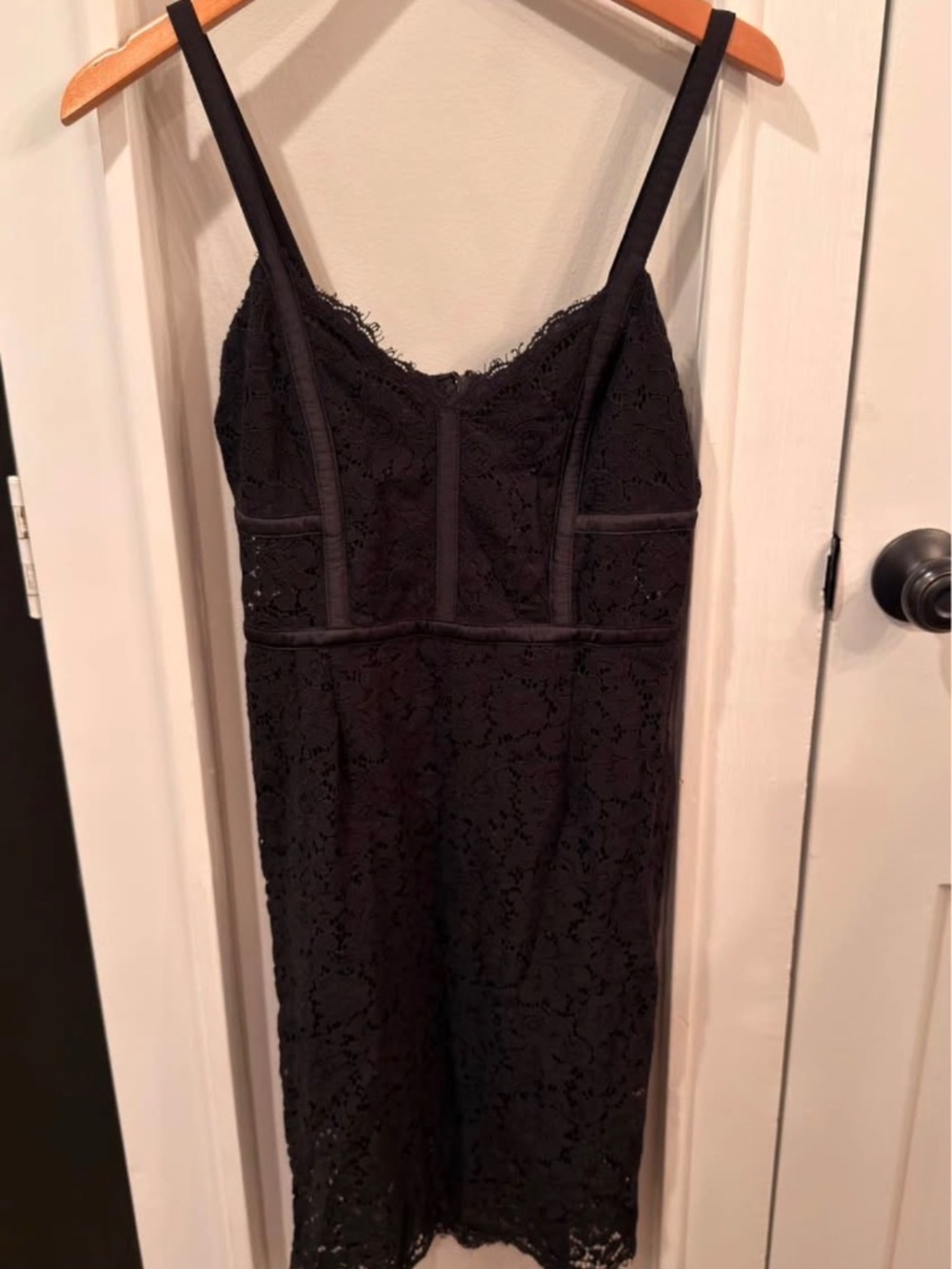 Dress - Picture 3 of 6